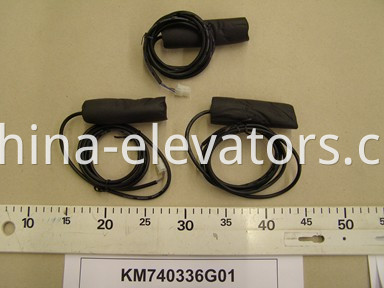 KM740336G01 KONE LIft MONOSTABLE SWITCH, 61U / 61N / 30 L=1.5M